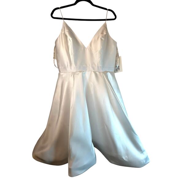 NWT - JVN by JOVANI Ivory Dress - Size 10 - Picture 2 of 16